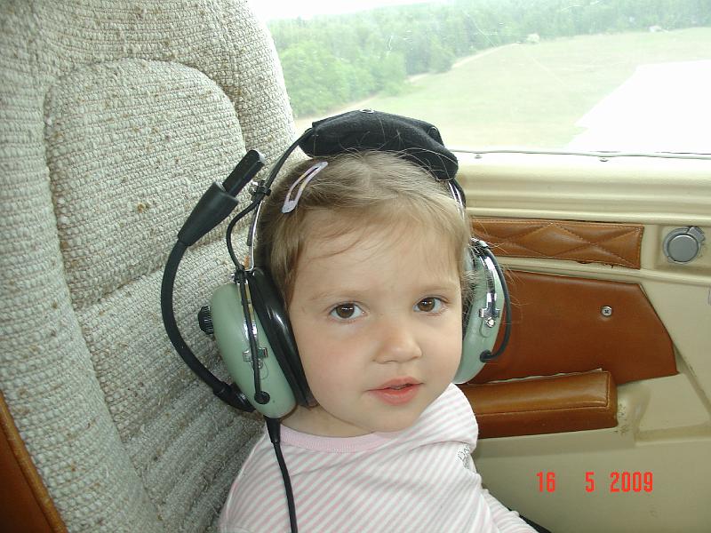 DSC04239.JPG - Pilot